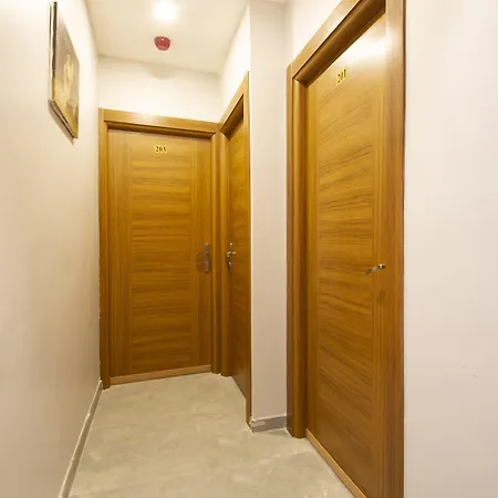 Turna Hotel