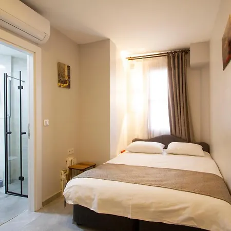 Turna Hotel