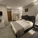 Ξενοδοχείο Turna *